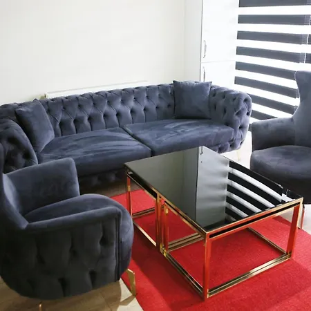 Aparthotel Ef *